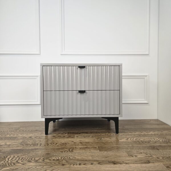 Lovos Staliukas Platus